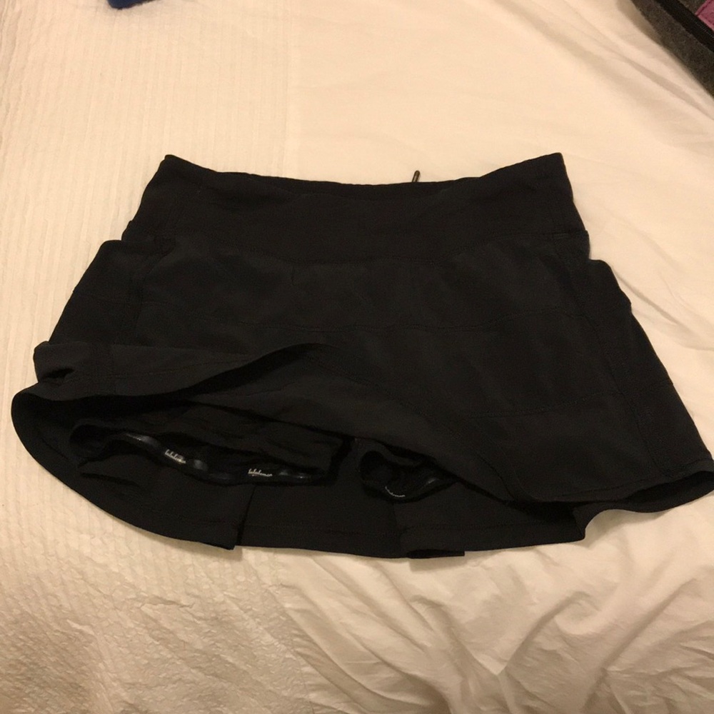 Lululemon black tennis skort